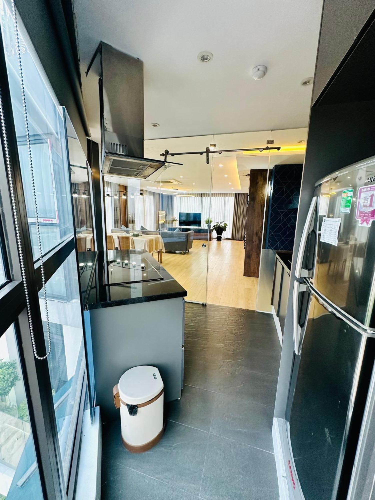 Hnc Premier Hotel & Residences Ханой Екстериор снимка